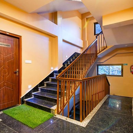 Super Townhouse Downtown Gangtok Hotel Buitenkant foto