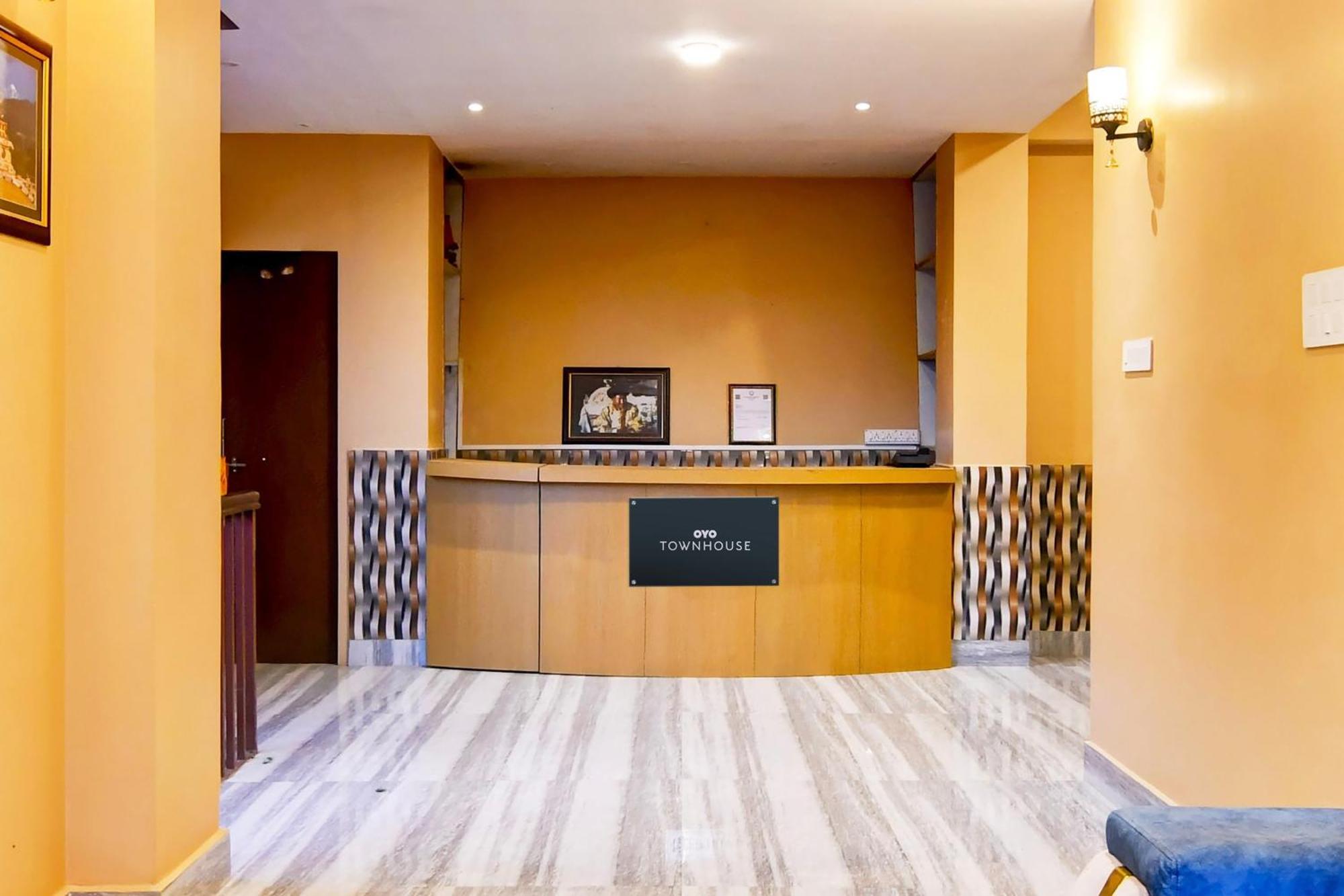 Super Townhouse Downtown Gangtok Hotel Buitenkant foto